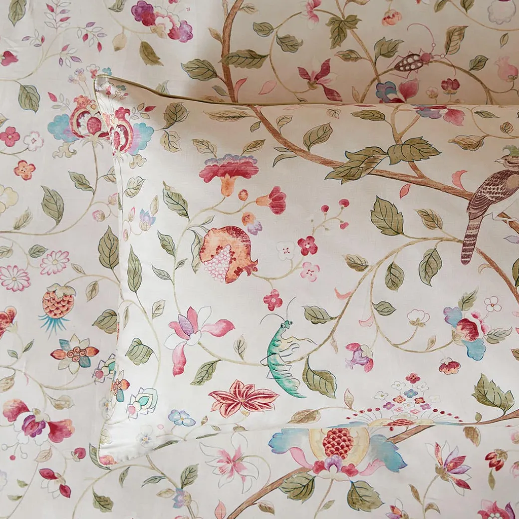 Arils Garden Quilt Cover