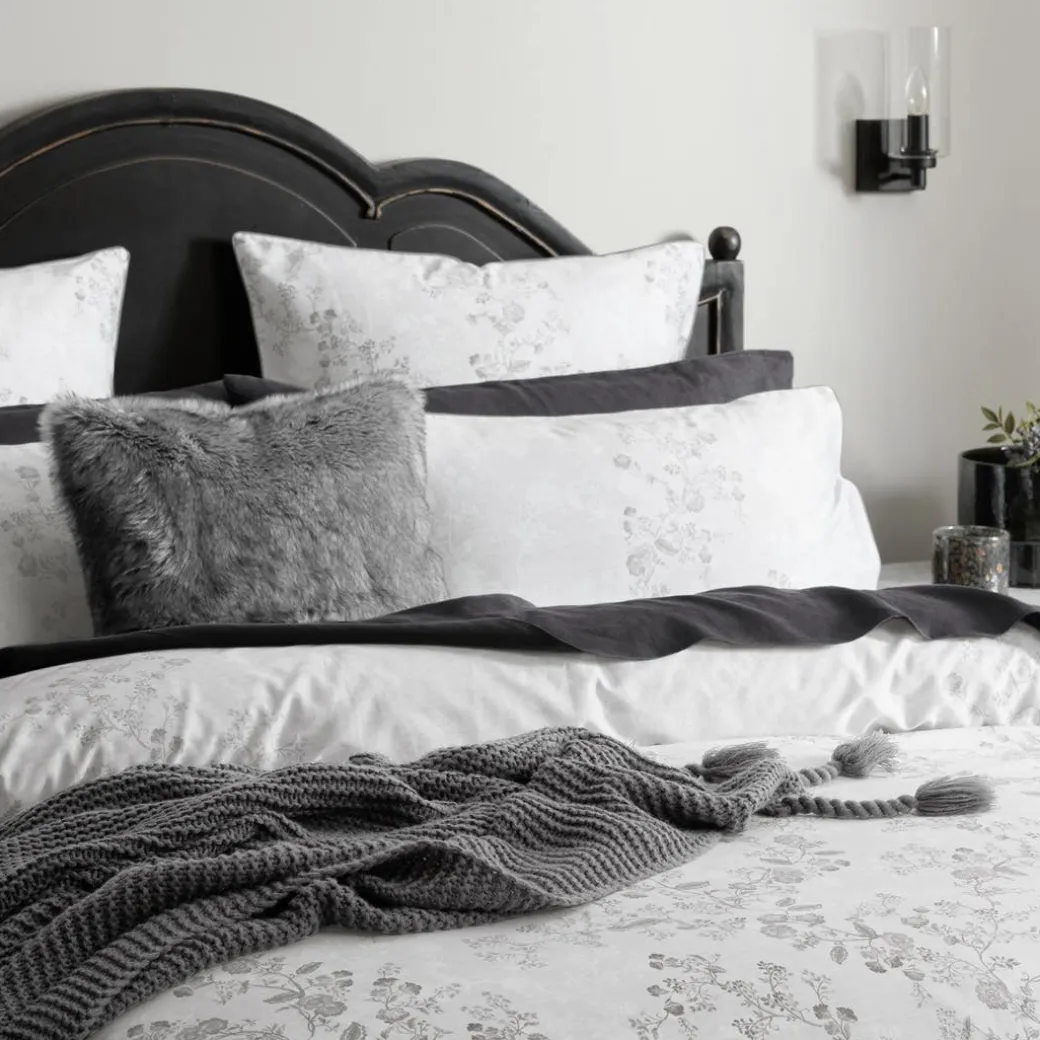 Faith Quilt Cover