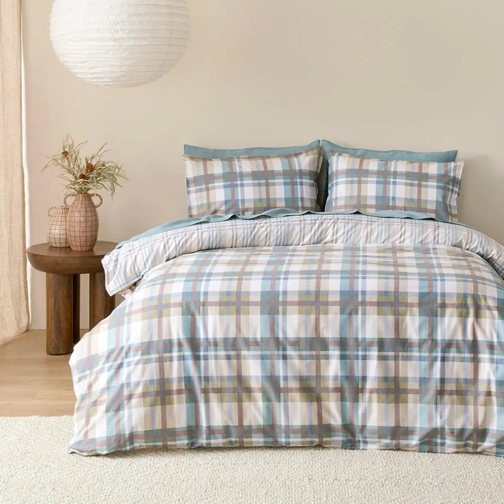 Hebden Reversible Flannelette Quilt Cover Set