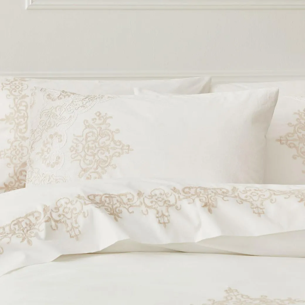 Jolie Quilt Cover