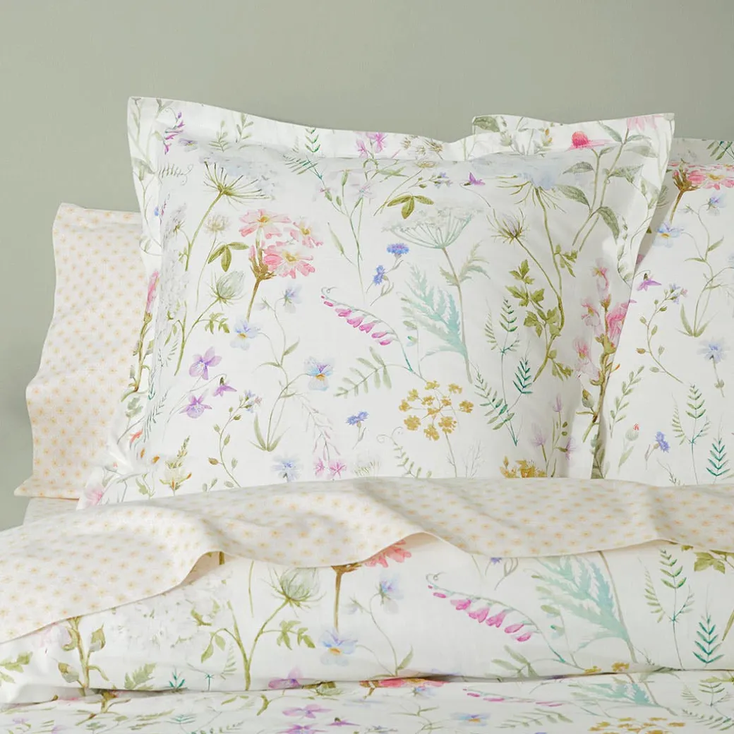 Layla Quilt Cover