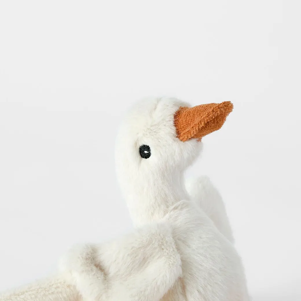 Lucy Goose Snuggle Blanket