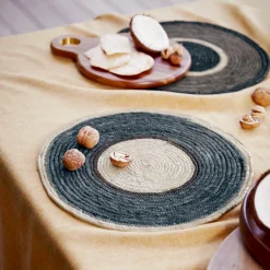 Nyla Placemat - Brown/Navy