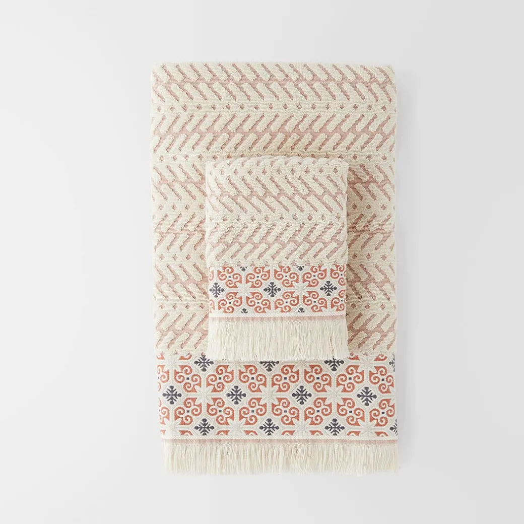 Pia Towel - Oat/Clay