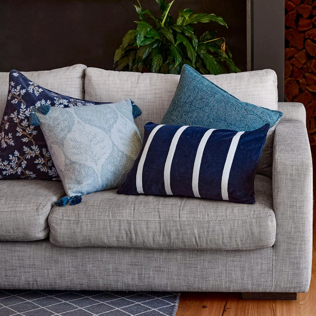Samana Cushion - Berry
