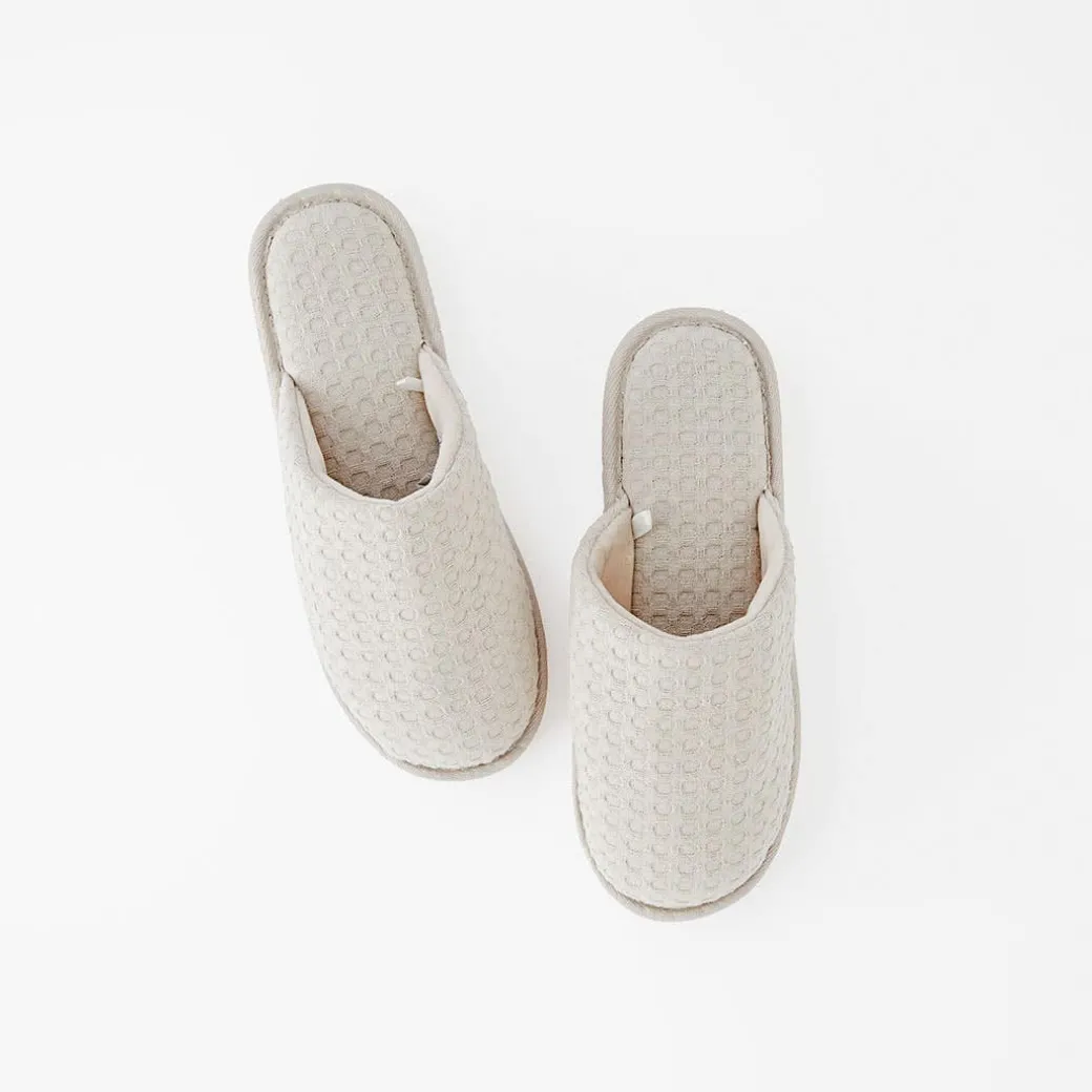 Sebby Slippers - Snow