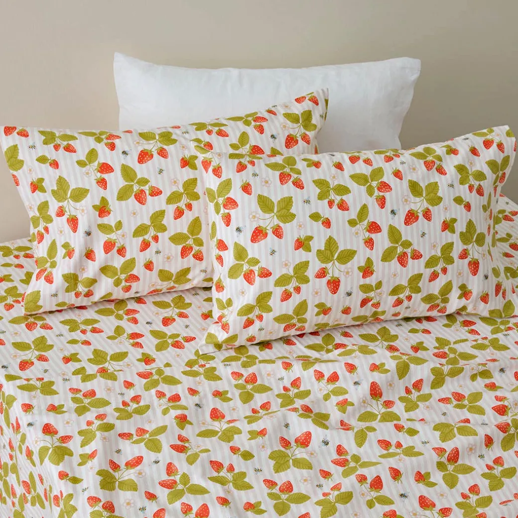 Strawberry Stripe Flannelette Sheet Set
