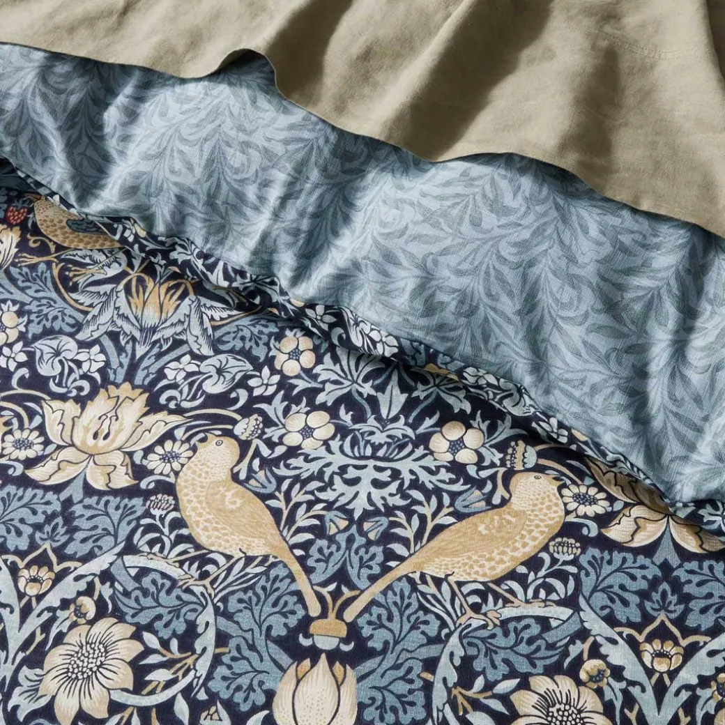 Strawberry Thief Quilt Cover - Chocolate