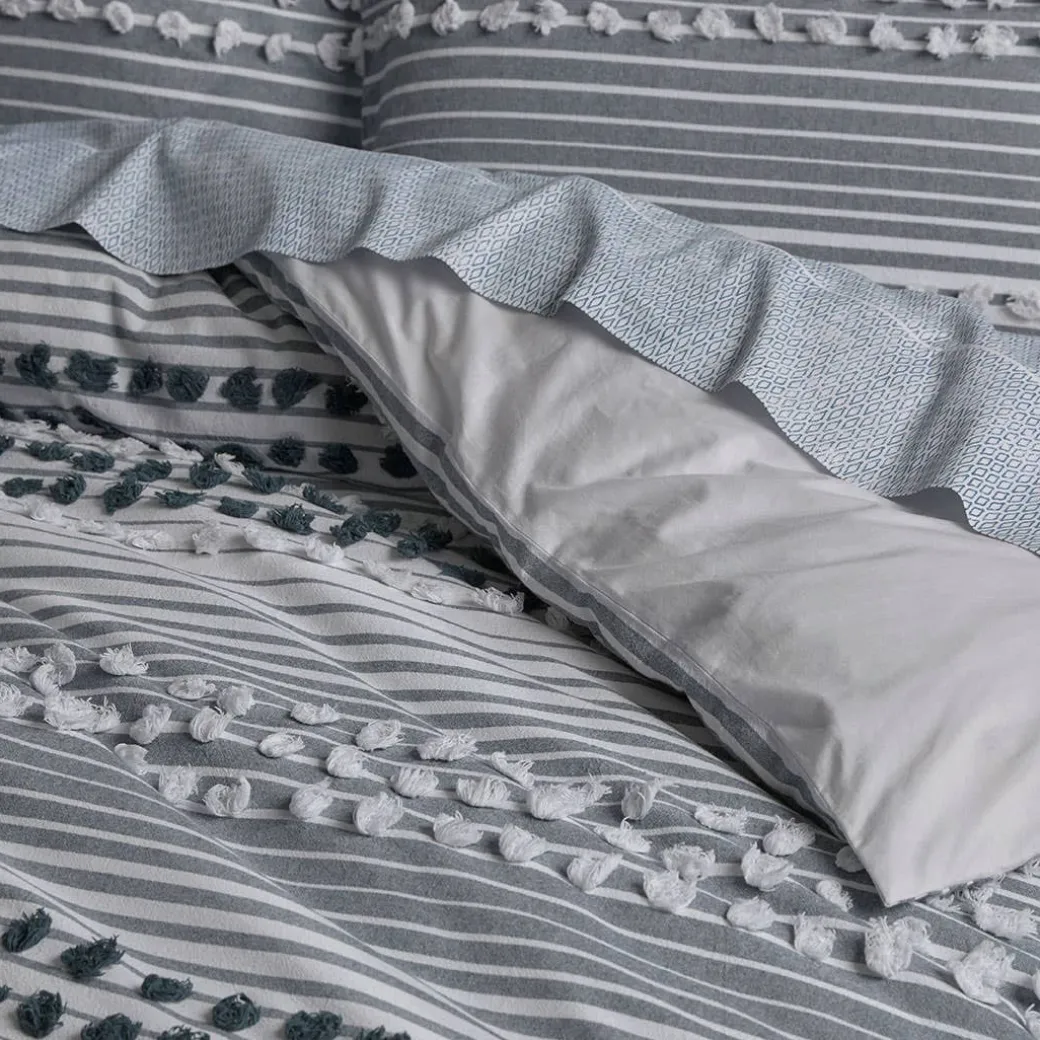 Zevon Woven Stripe Quilt Cover
