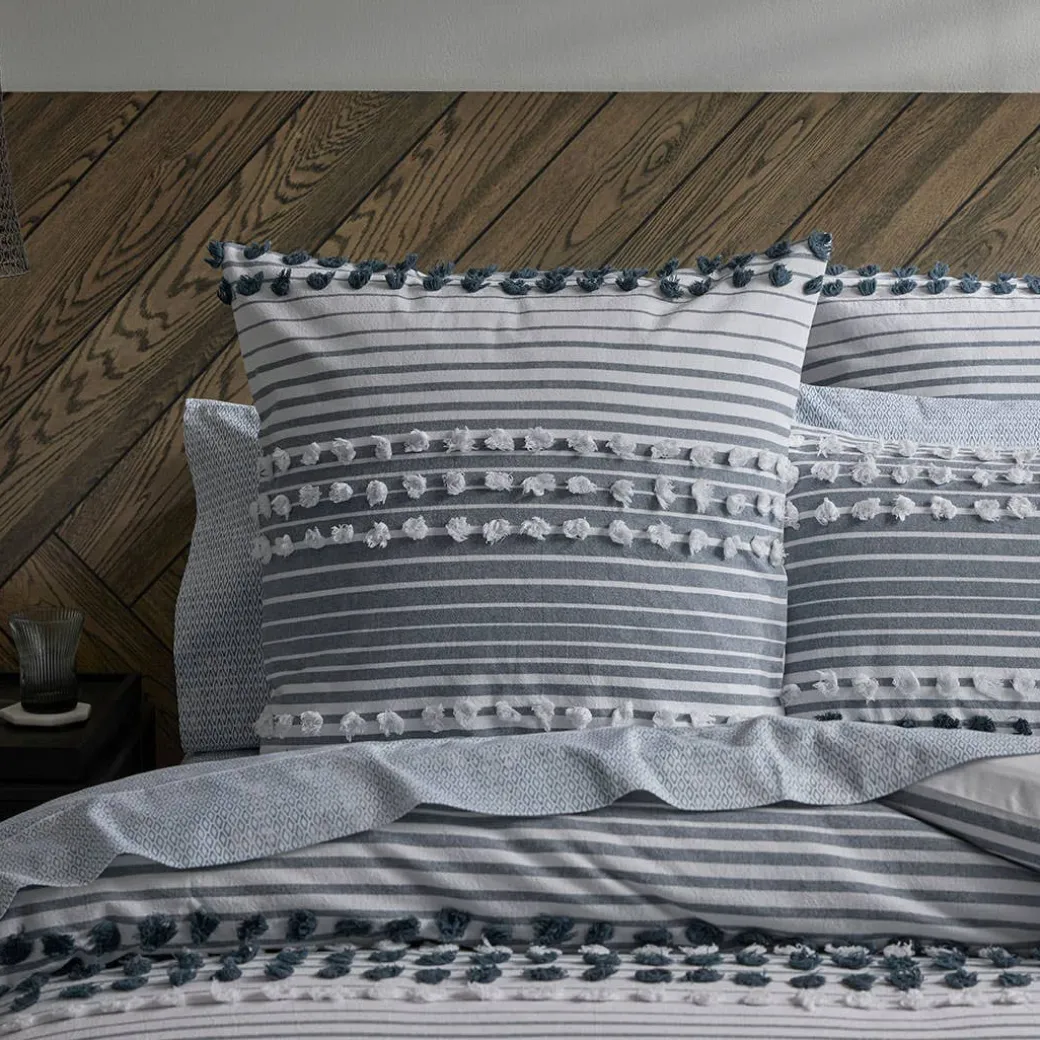 Zevon Woven Stripe Quilt Cover